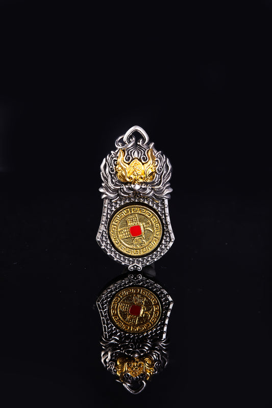 Fortune-Feasting Guardian