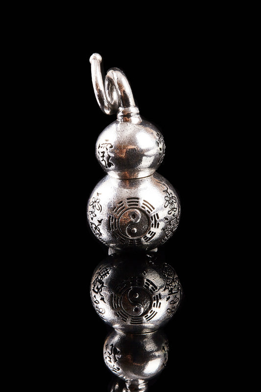 Chaos-Containing Gourd